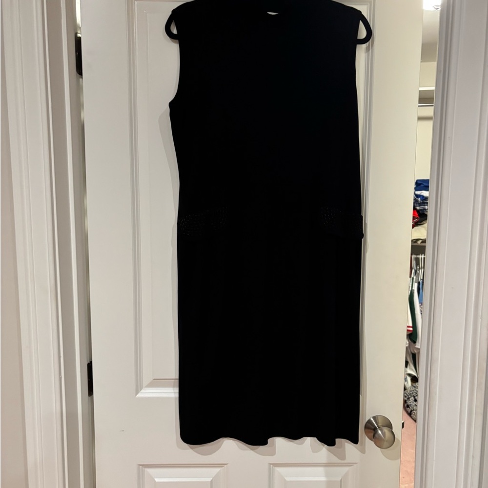 Misook Black Mock-neck Sleeveless Dress